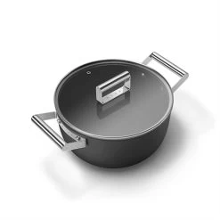 Smeg Faitout Bas Aluminium Antiadhésif 24 Cm Noir Mat Avec Couvercle En Verre Trempé -Fine Kitchenware 133002 2 1 Faitout bas aluminium antiadhesif 24 cm noir mat avec couvercle en verre trempe Smeg
