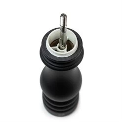 Peugeot Moulin à Sel Manuel En Bois 18 Cm Paris Graphite -Fine Kitchenware 201238 2 2 Moulin a sel manuel en bois 18 cm Paris Graphite Peugeot