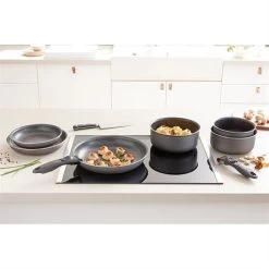 Set 3 Poêles Anti-adhésives Effet Pierre Et Manche Amovible 11 Set 3 Poêles Anti-adhésives Effet Pierre Et Manche Amovible -Fine Kitchenware 20211 4 4 Set 3 poeles anti adhesives Effet Pierre et manche amovible Mathon