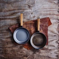 BEKA Lot Poêles Nomad 20 24 28 Cm -Fine Kitchenware 289000 2 2 Lot poeles Nomad 20 24 28 cm Beka